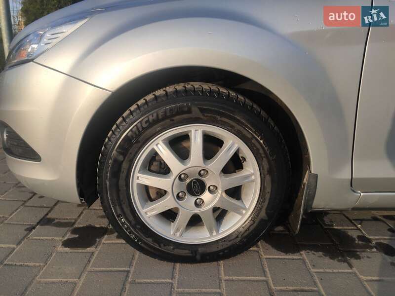 Універсал Ford Focus 2010 в Самборі