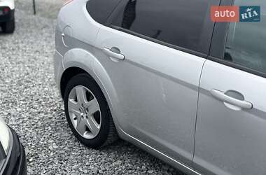 Хэтчбек Ford Focus 2008 в 