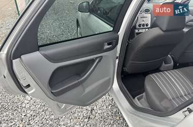 Хэтчбек Ford Focus 2008 в 