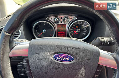 Универсал Ford Focus 2010 в 