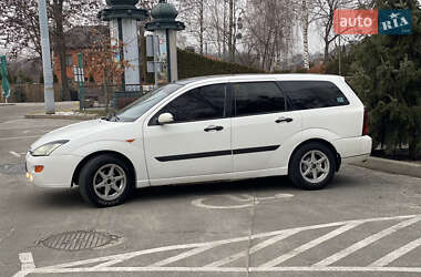 Универсал Ford Focus 2000 в 