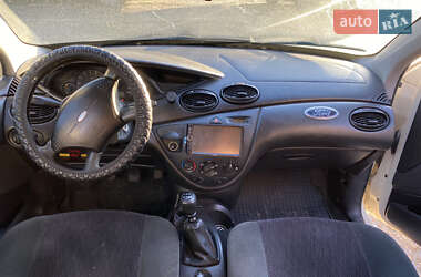 Универсал Ford Focus 2000 в 