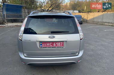 Универсал Ford Focus 2011 в 