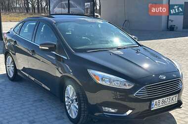 Седан Ford Focus 2015 в 