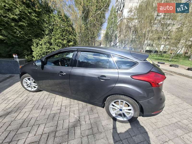 Хетчбек Ford Focus 2016 в Дніпрі фото 4 Хетчбек Ford Focus 2016 в Дніпрі