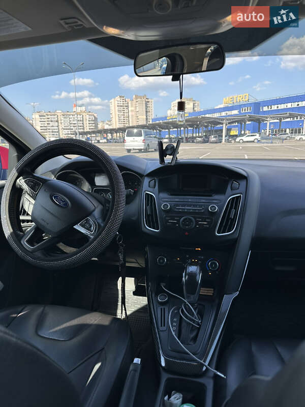 Хетчбек Ford Focus 2015 в Києві