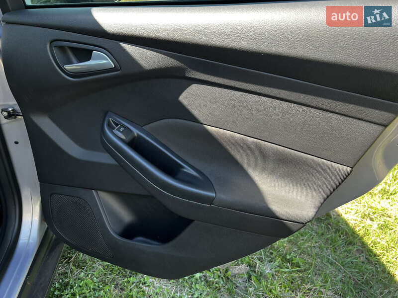 Седан Ford Focus 2013 в Хмельницком