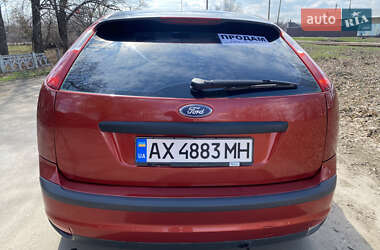 Хэтчбек Ford Focus 2006 в 