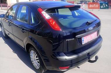 Хэтчбек Ford Focus 2006 в 