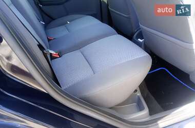 Хэтчбек Ford Focus 2006 в 