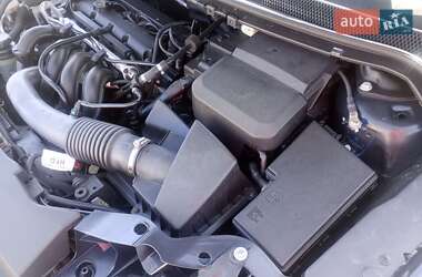 Хэтчбек Ford Focus 2006 в 