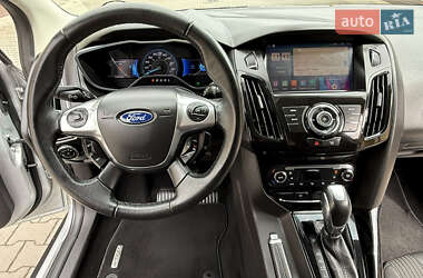 Хетчбек Ford Focus 2014 в 