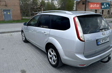 Универсал Ford Focus 2010 в 