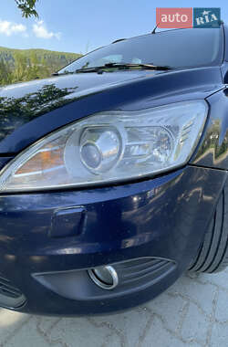 Універсал Ford Focus 2010 в 