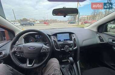 Хэтчбек Ford Focus 2018 в 
