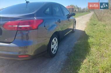 Седан Ford Focus 2017 в 