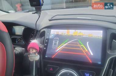Седан Ford Focus 2017 в 