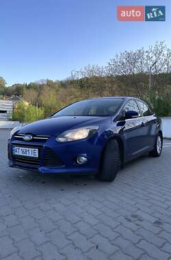 Седан Ford Focus 2014 в 