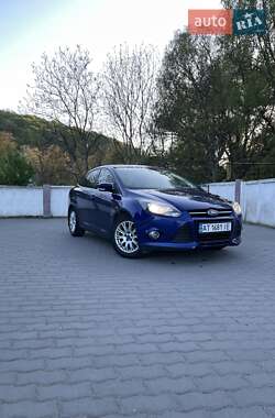 Седан Ford Focus 2014 в 