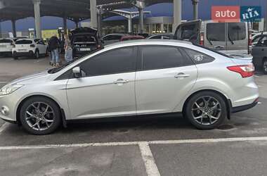 Седан Ford Focus 2013 в 