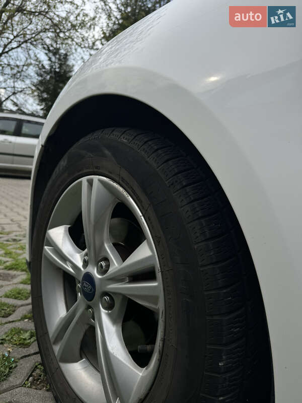 Седан Ford Focus 2014 в Умани
