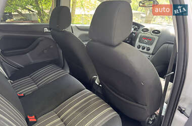 Универсал Ford Focus 2010 в 