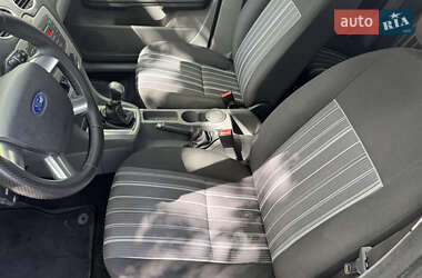 Универсал Ford Focus 2010 в 