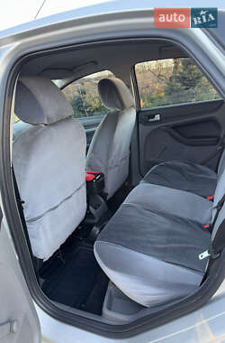 Хэтчбек Ford Focus 2008 в 