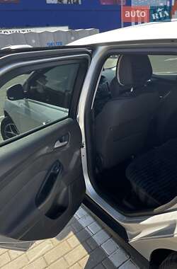 Универсал Ford Focus 2013 в 