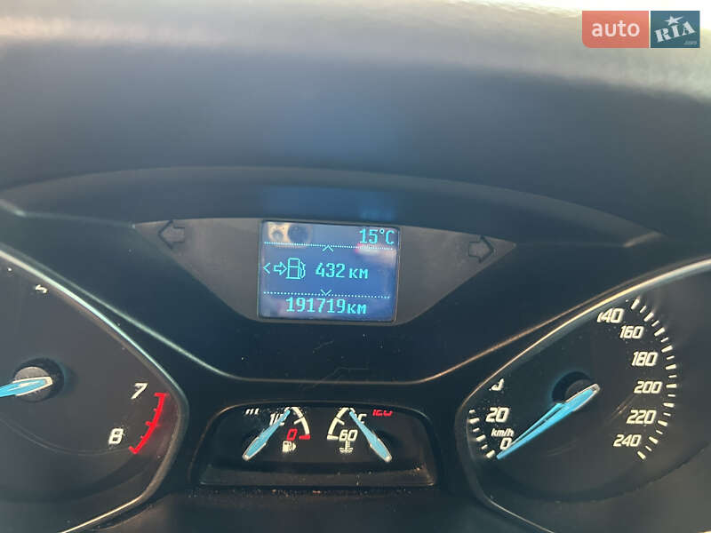 Хэтчбек Ford Focus 2013 в Днепре фото 25 Хэтчбек Ford Focus 2013 в Днепре