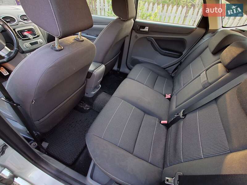 Хэтчбек Ford Focus 2009 в Ивано-Франковске