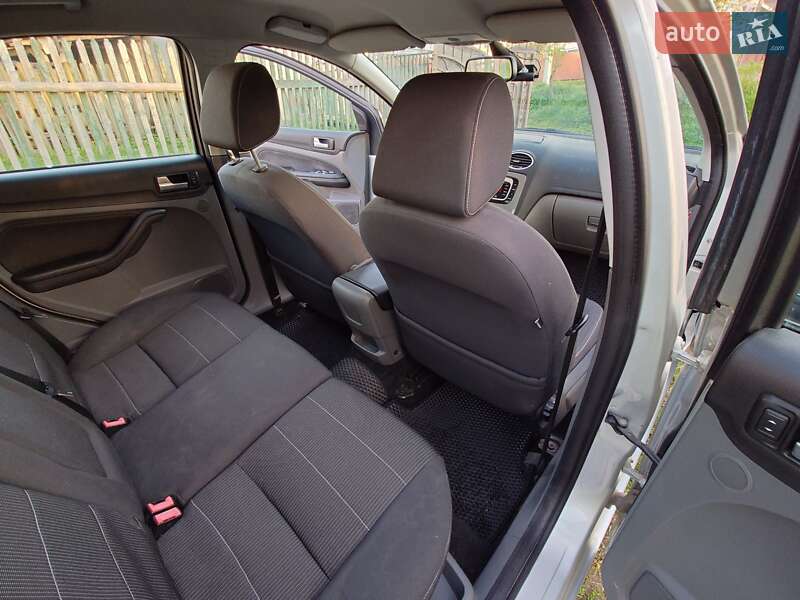Хэтчбек Ford Focus 2009 в Ивано-Франковске
