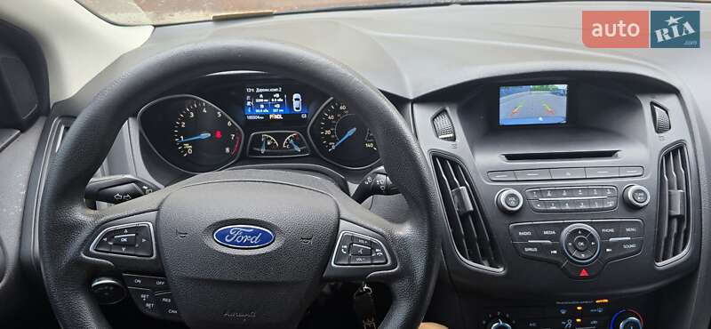 Седан Ford Focus 2015 в Днепре