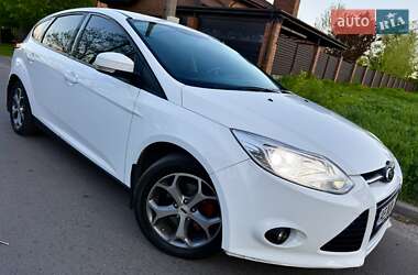 Хетчбек Ford Focus 2014 в 