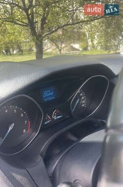 Седан Ford Focus 2013 в 