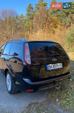 Универсал Ford Focus 2010 в 