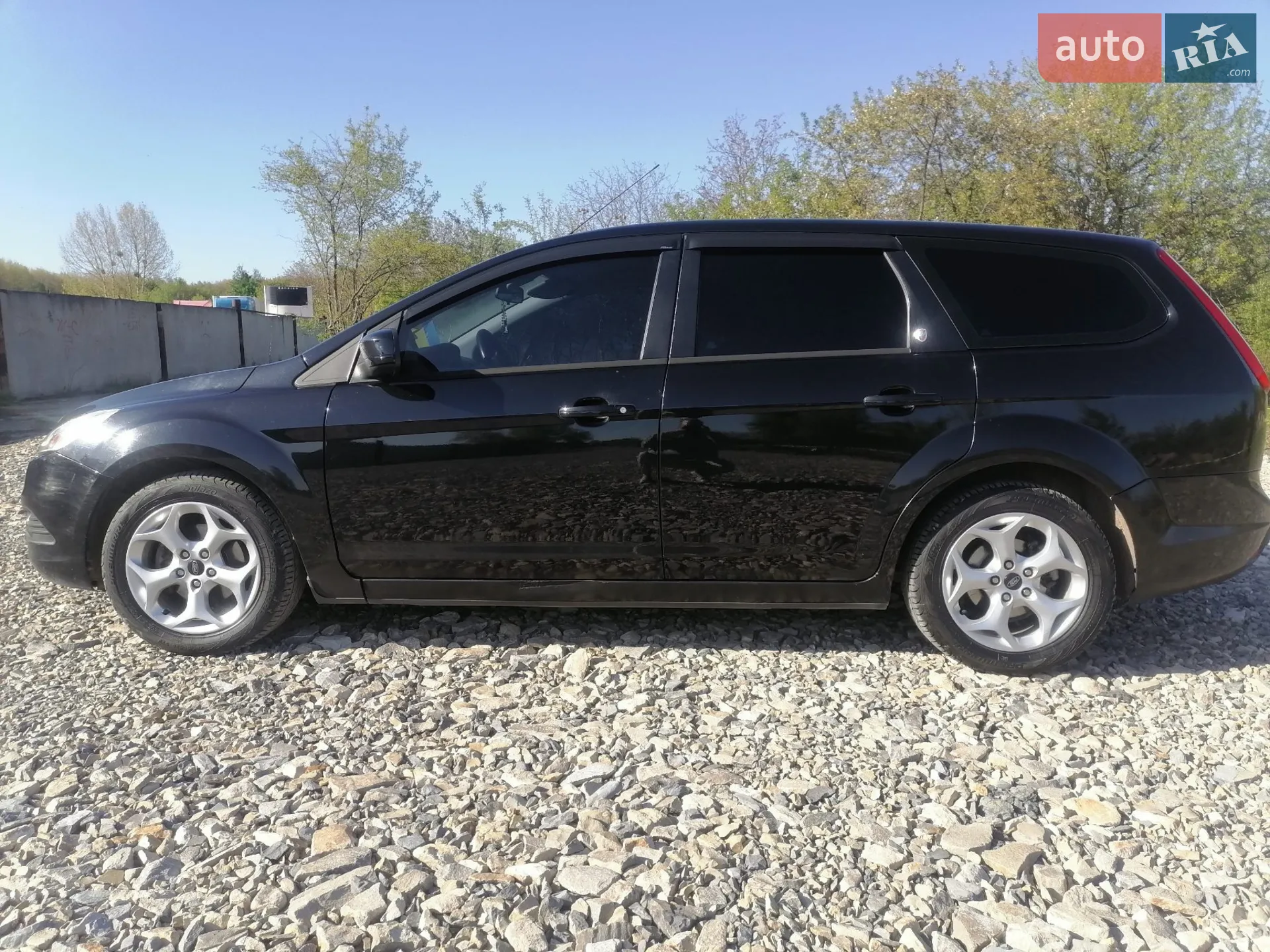 2010 Ford Focus - мініатюра 10