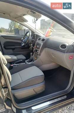 Универсал Ford Focus 2010 в 
