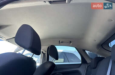 Хетчбек Ford Focus 2011 в 