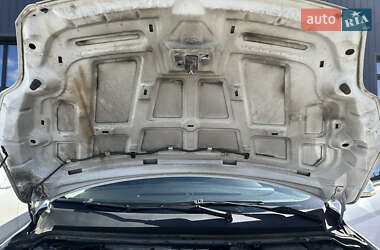 Хетчбек Ford Focus 2011 в 