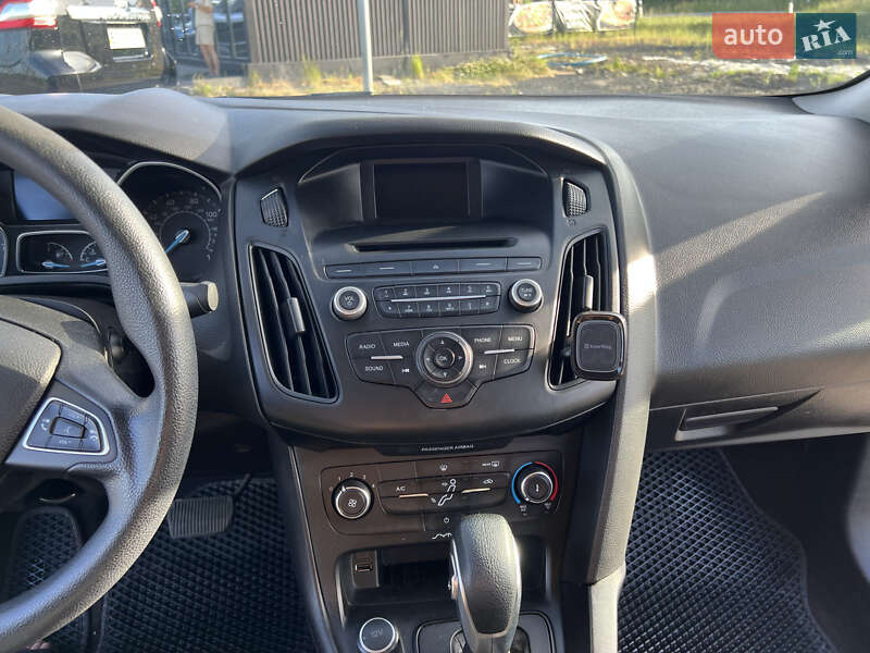 Седан Ford Focus 2017 в Львове