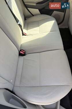 Хэтчбек Ford Focus 2013 в 