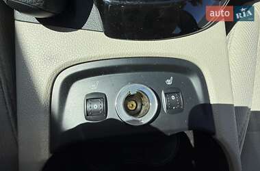 Хэтчбек Ford Focus 2013 в 