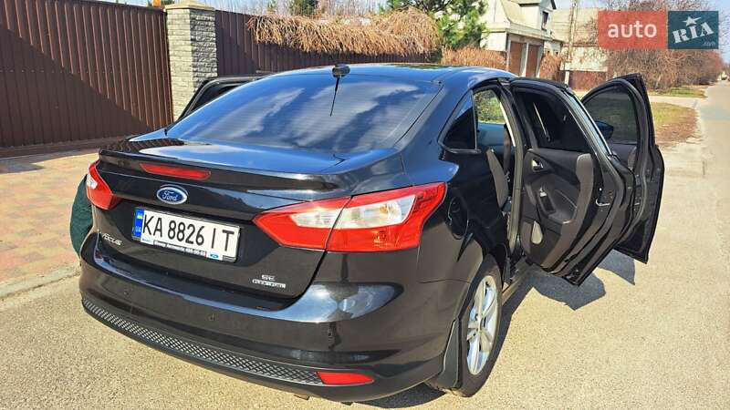 Седан Ford Focus 2014 в Киеве