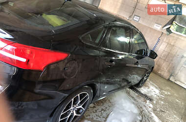 Седан Ford Focus 2018 в 