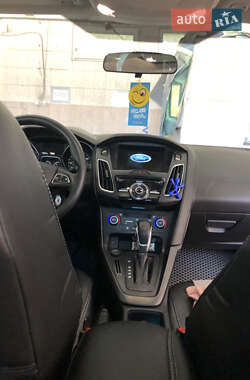 Седан Ford Focus 2018 в 