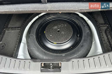 Хэтчбек Ford Focus 2013 в 