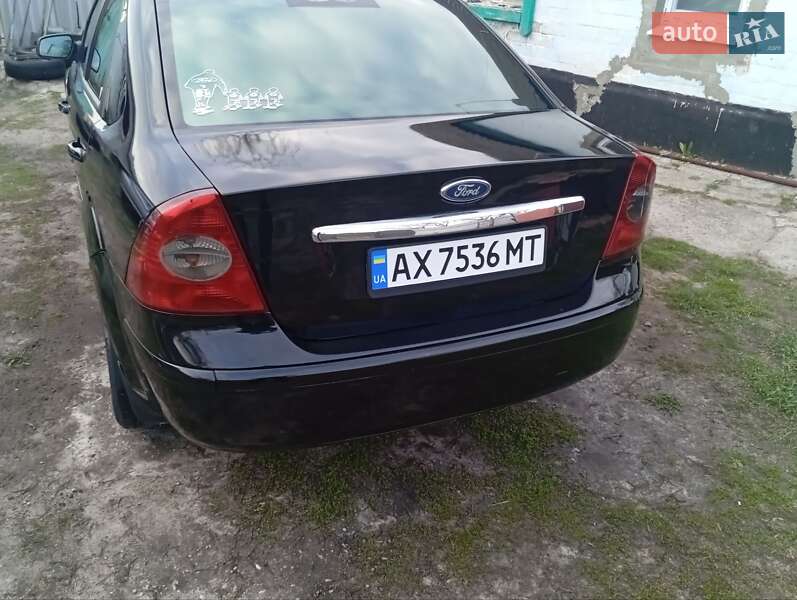 Седан Ford Focus 2006 в Краснограде