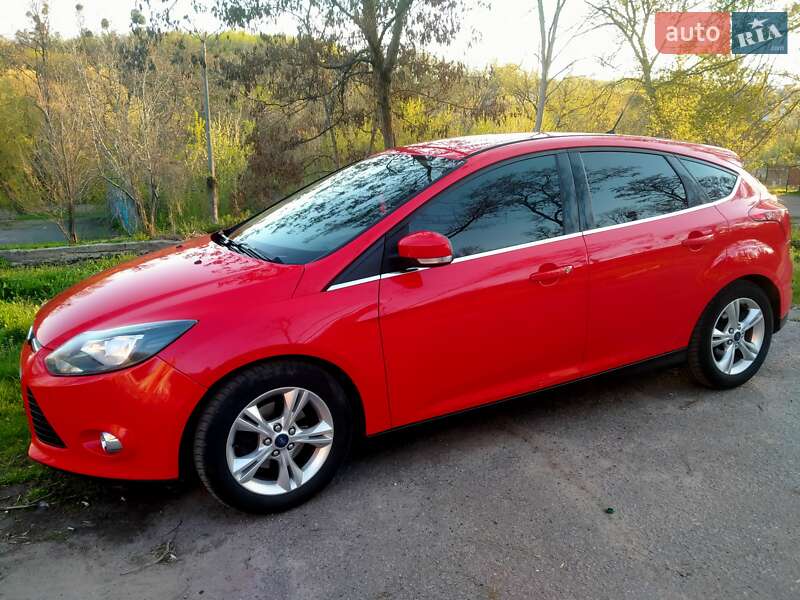 Хэтчбек Ford Focus 2013 в Полтаве фото 2 Хэтчбек Ford Focus 2013 в Полтаве