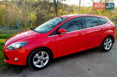 Хэтчбек Ford Focus 2013 в 